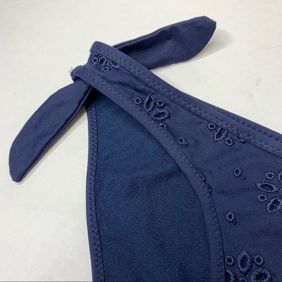 Abercrombie & Fitch Eyelet Tie Bikini Bottoms - Picture 5 of 12
